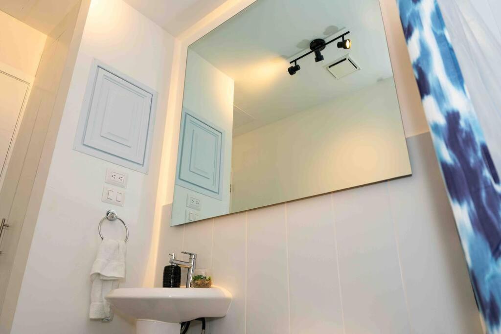 Lovely 1 Bedroom Unit With Free Parking Modra Zone 4 Гватемала Экстерьер фото